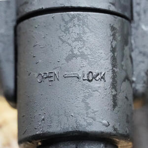 Podběrák se skládací hlavou Spro Fold Lock 60x60cm 2,00m - 5